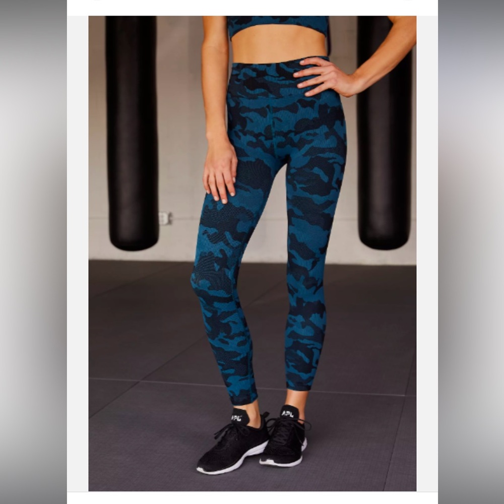 FREE PEOPLE Good Karma high waist legging